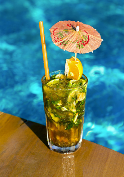 鸡尾酒Mahito池