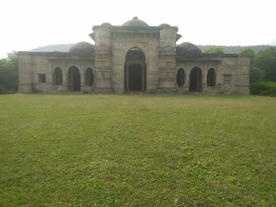 纳吉纳清真寺