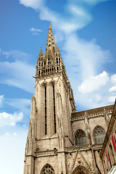 Quimper。圣科伦丁大教堂。菲尼斯特。布列塔尼