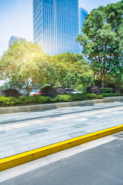 模糊的城市道路