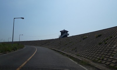 海岸公路和海上船只的感觉