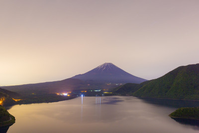 富士山的夜景