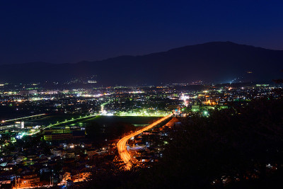 日本神奈川县星正地区的夜景