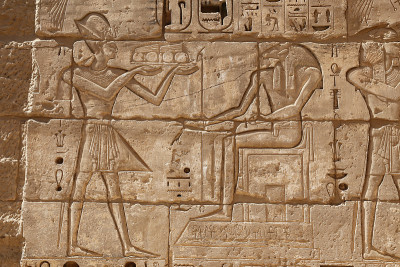 埃及象形文字在Medinet Habu神庙，卢克索，埃及