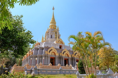 Sinakarintra Stit Mahasantikhiri Pagoda，Doi Mae Sa