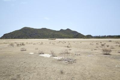 沙漠和山脉