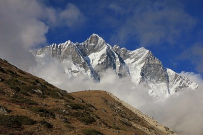 Lhotse，从楚雄看