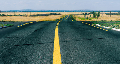 黄色道路分界线