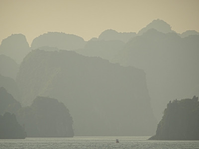 兰哈湾，越南