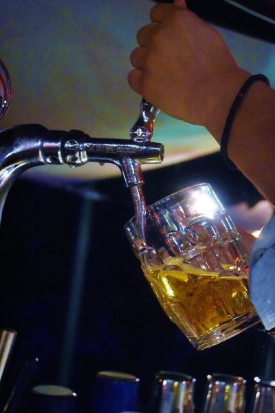 水龙头里的啤酒