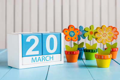 3月20日。3月20日的彩色木历图片