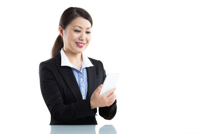 女商人和智能手机