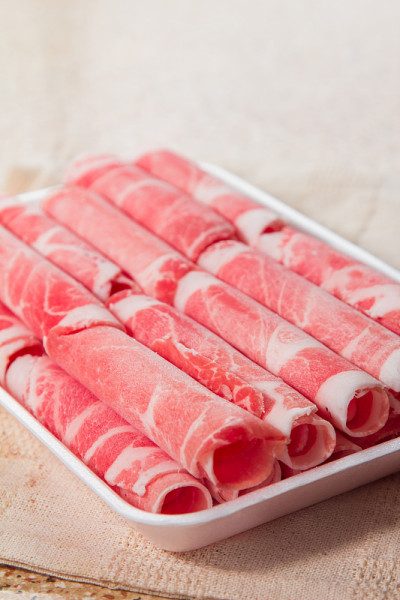 生牛肉