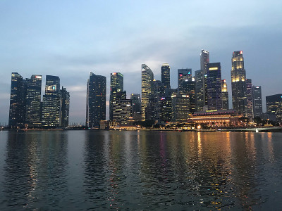 新加坡