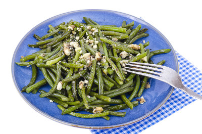 素食菜。核桃青豆炒