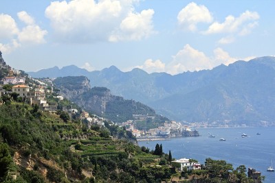 阿玛海岸