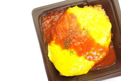 日本料理用炒饭做成的煎蛋卷