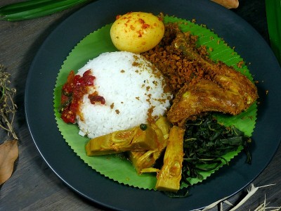 巴东饭，炸鸡