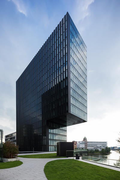 现代建筑及楼梯