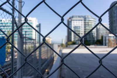 金属门