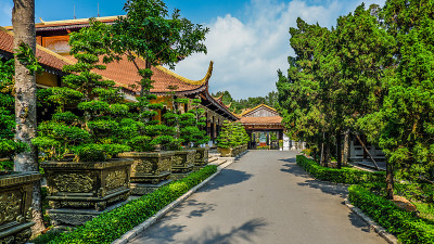 东奈龙清的翔秋寺