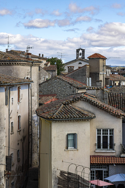 中世纪村庄Sauve (Occitanie，法国)