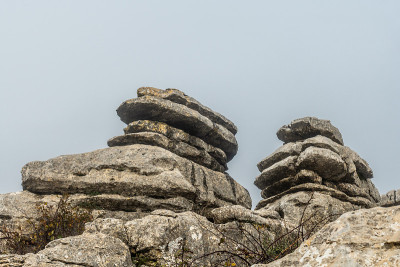 在Antequera市和Villanueva de la市，Torcal de Antequera顶