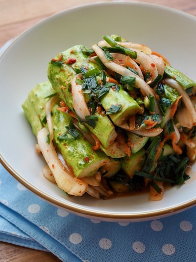 韩国菜填充物黄瓜泡菜，黄瓜泡菜，枇杷膏