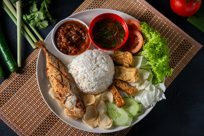 炸鲭鱼饭