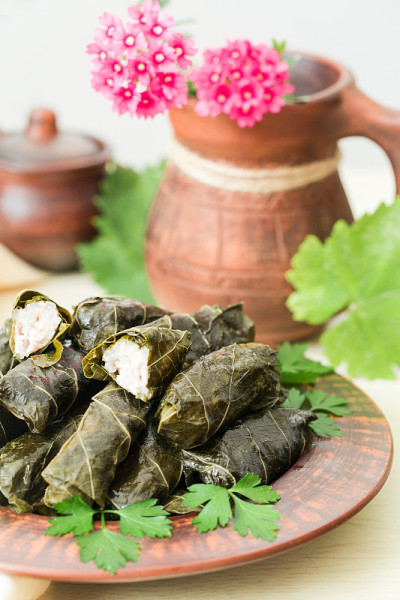 自制dolma酿葡萄叶。