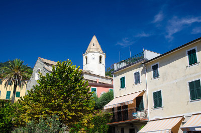 意大利利古里亚拉斯佩齐亚省五园国家公园，科尼格利亚村的Chiesa Di San Pietro天主教