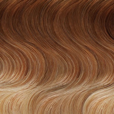Wavy ombre hair texture from light golden brown to
