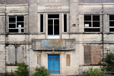 学校废墟