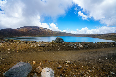 汤加里罗高山穿越，蓝色湖，火山口，新西兰