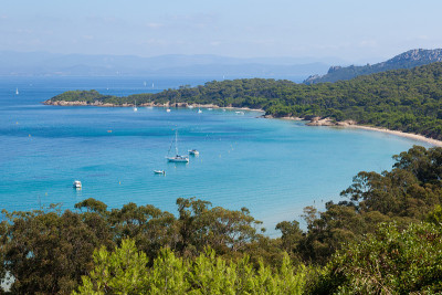 法国Porquerolles岛湾