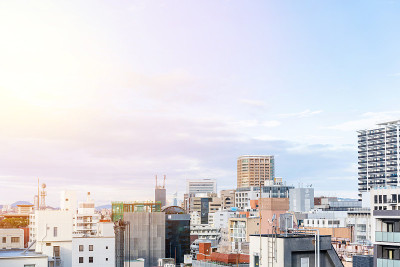 日本福冈天神市的城市天际线