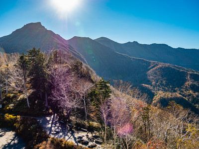 黑田山是位于北海道中部的松京温泉之上的高峰。黑田山(mount . kurodake)是大屿山国家公