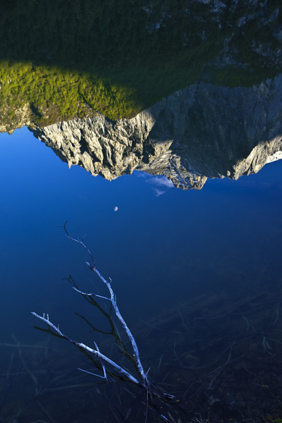 山和湖