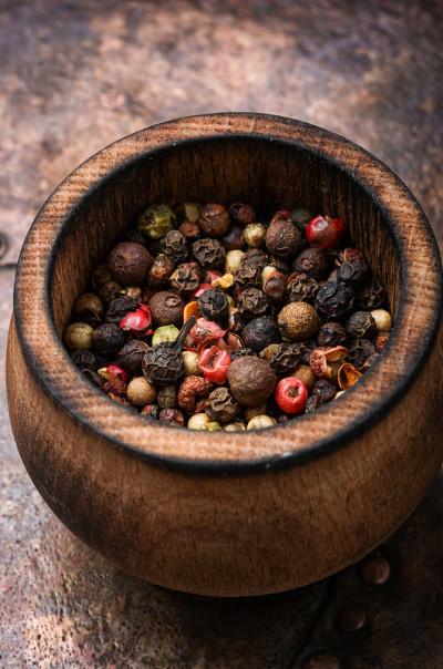 胡椒，豌豆或胡椒