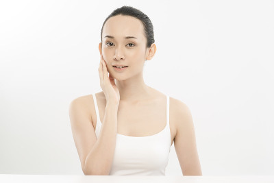 亚洲年轻美丽的女孩肖像