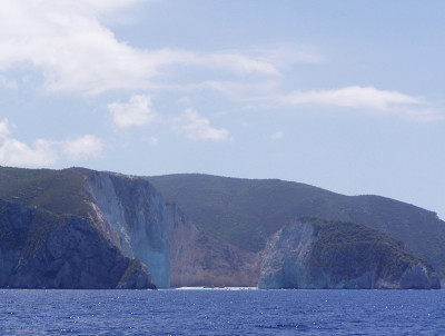Navagio海滩