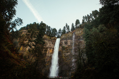 俄勒冈州的Multnomah瀑布