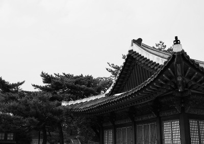 韩国传统宫殿长庚宫，传统建筑，单色摄影