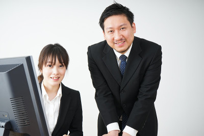 老板教育新生