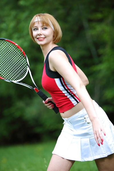 户外运动女青年