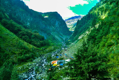 manimahesh神圣的风景