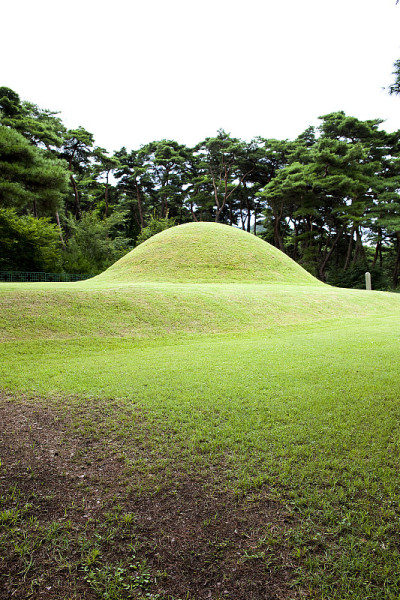 岛皇家陵墓