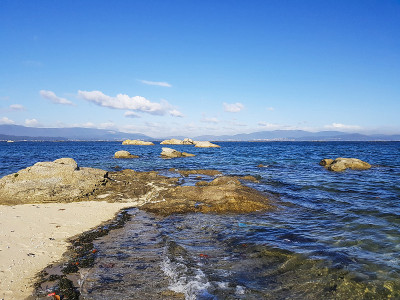 岩石小岛