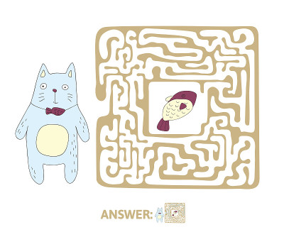 猫和鱼的儿童迷宫。儿童益智游戏，矢量迷宫插图。