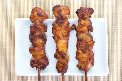 美味的亚洲美食鸡沙嗲